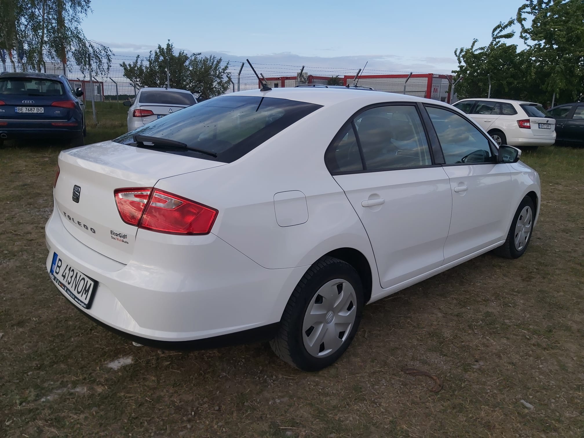 Seat Toledo imagine din spate